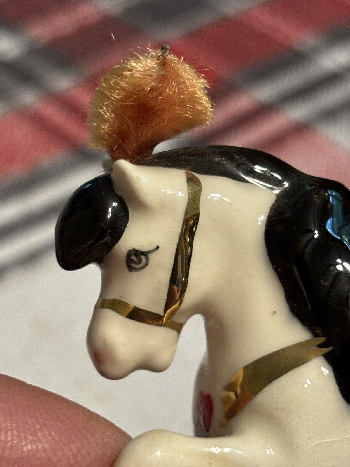 Old  Hagen Renaker Head Down Circus Pony W/ Red Heart & Plume Figurine