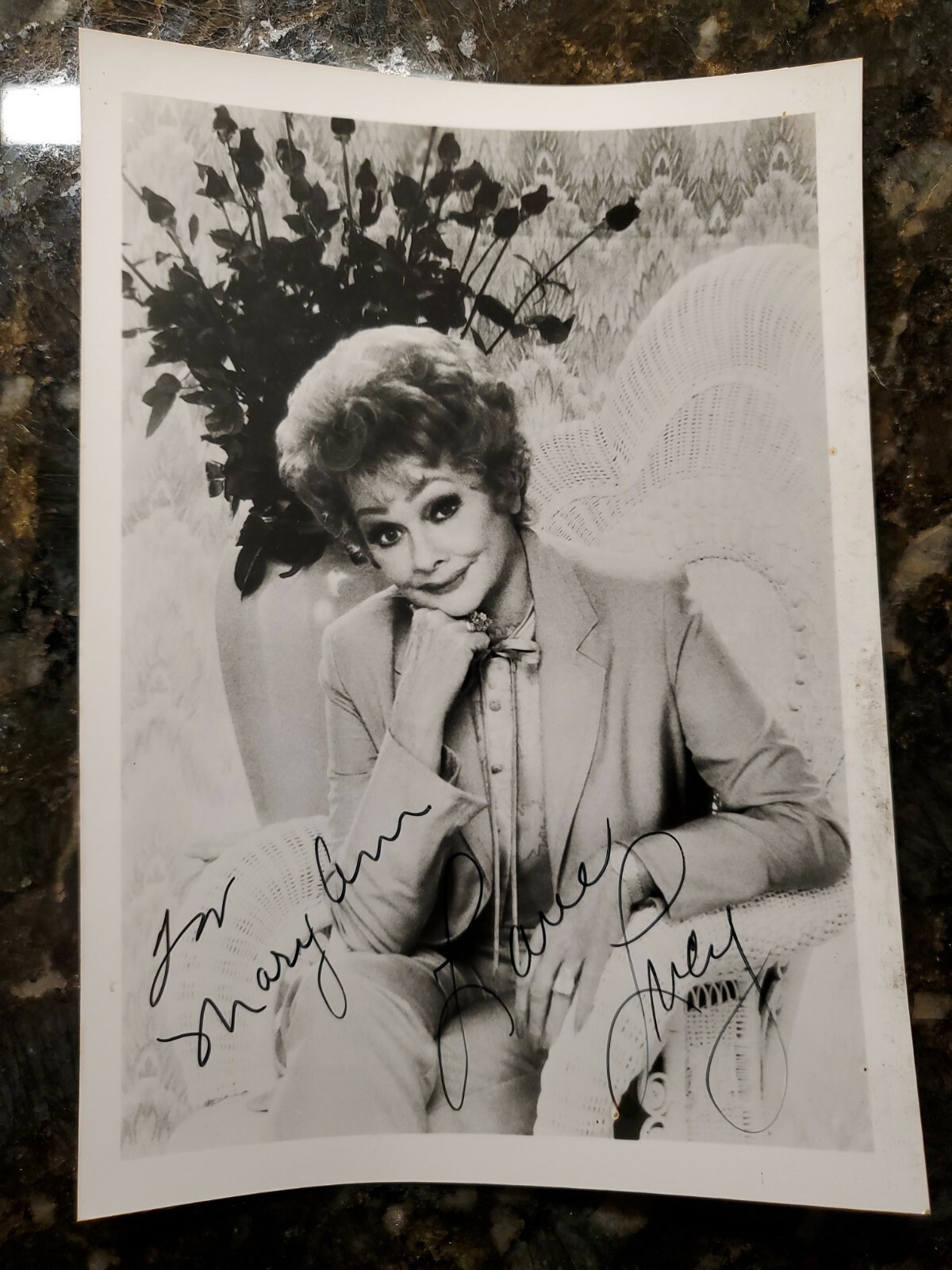 LUCILLE BALL AUTOGRAPHED 5X7 INSCRIBED \