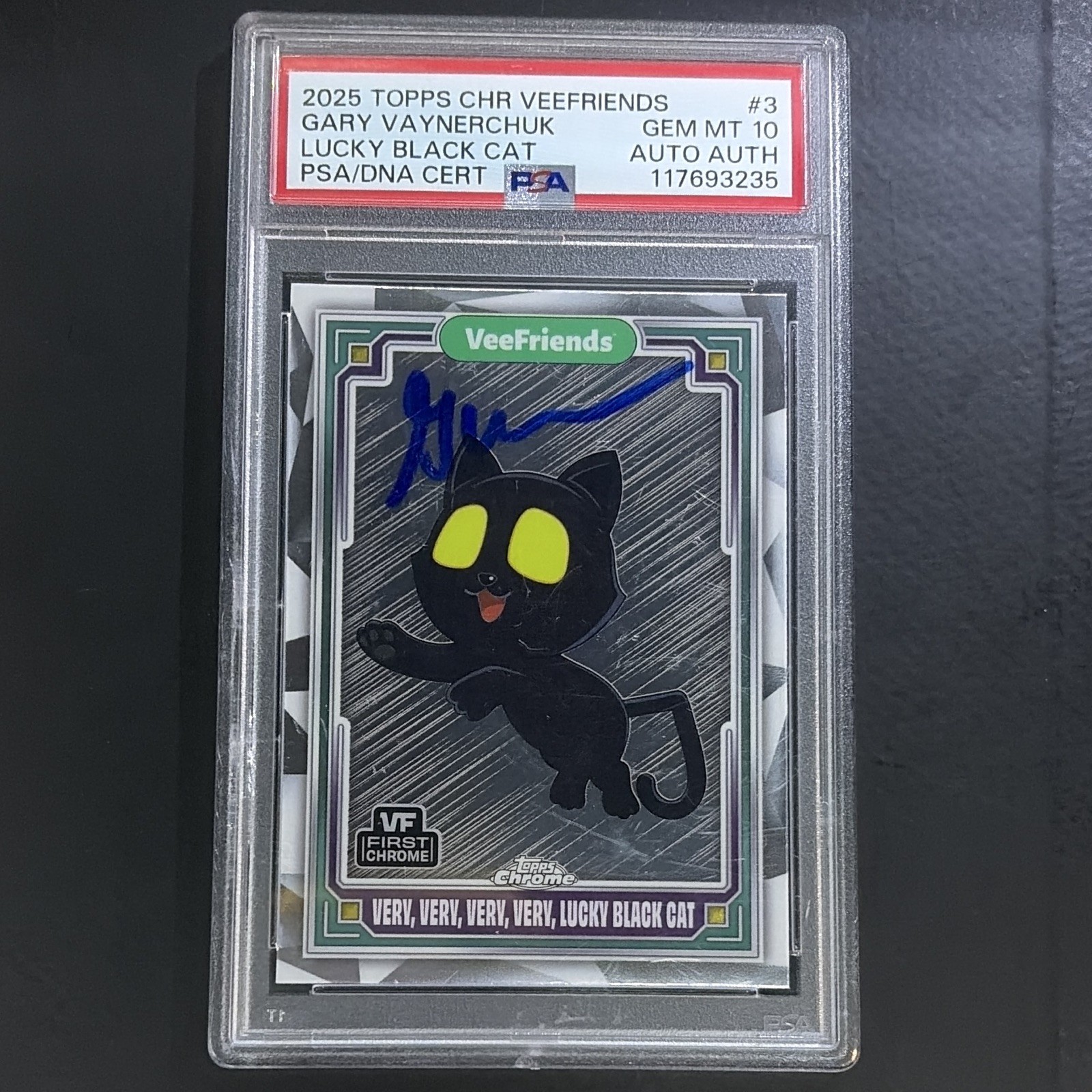 Topps 2025 Chrome VeeFriends #3 Lucky Black Cat Gary Vaynerchuk Auto PSA 10