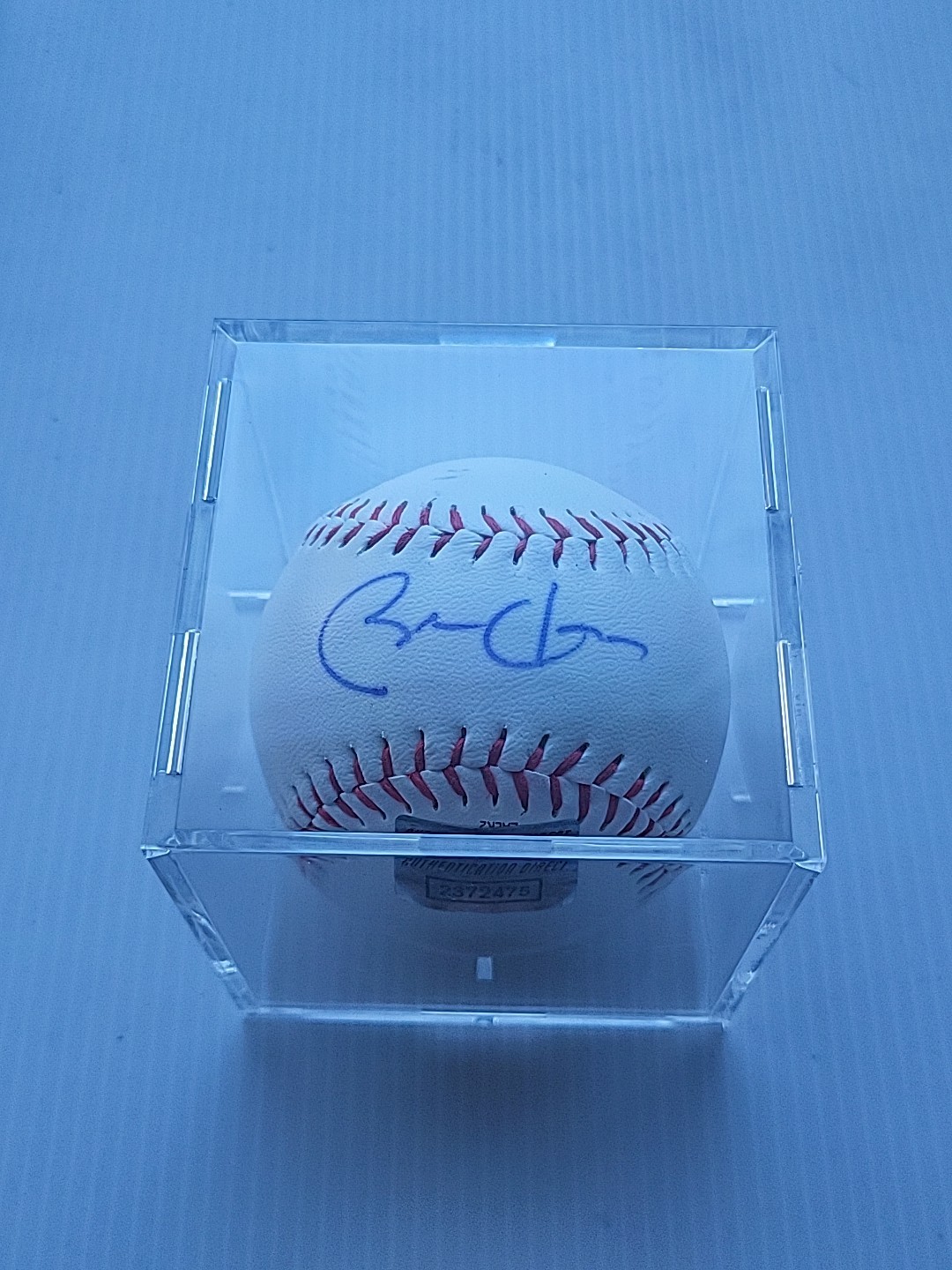 BARACK OBAMA Hand-Signed Autographed Baseball with COA and a (Protective Case)