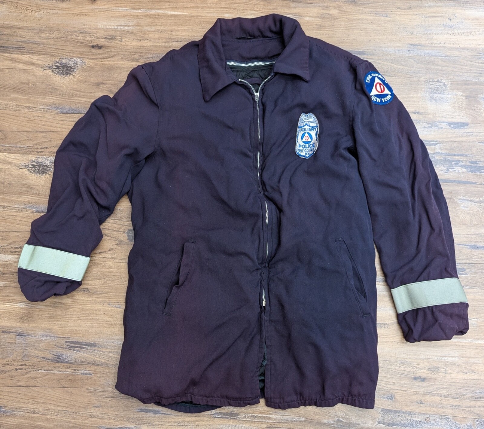 Vtg Erie County NY Civil Defense Auxiliary Police Jacket Coat 39L Patches