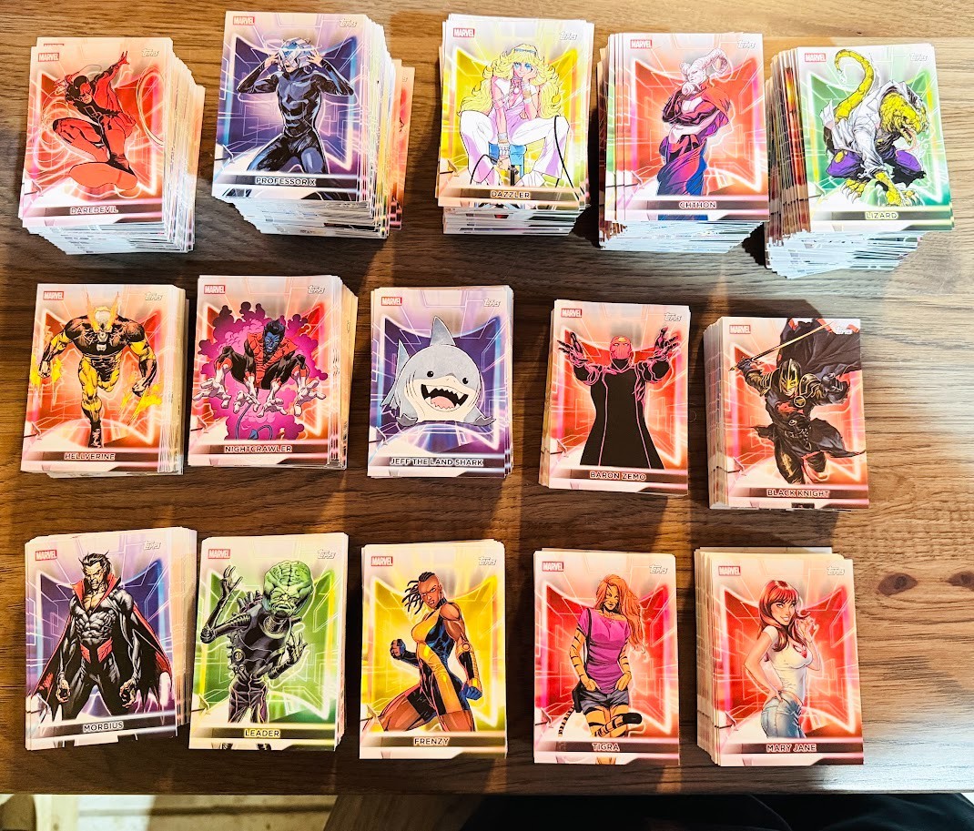 2026 Topps Marvel NEON BASE PYC, Choose your own, Complete your set READ Desc.