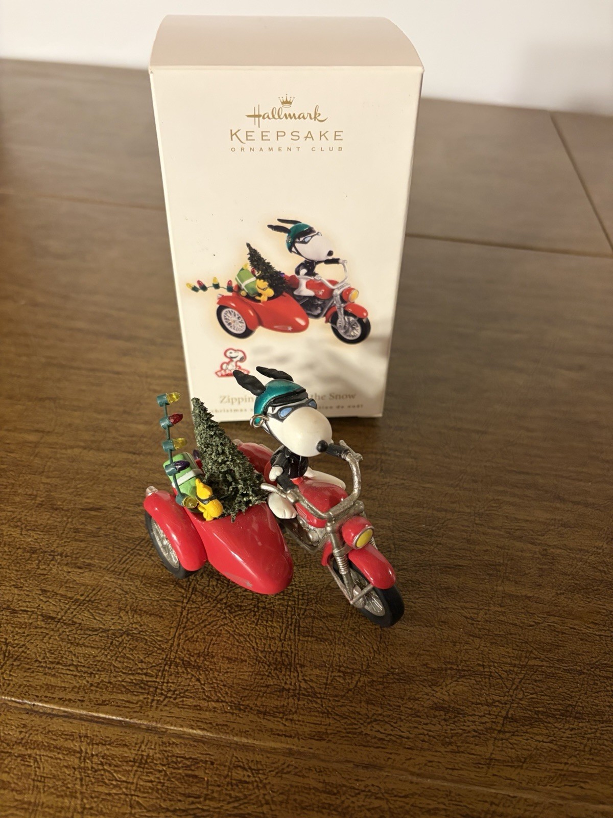 New Hallmark 2009 Zipping Through the Snow Snoopy Woodstock Motorcycle Sidecar.
