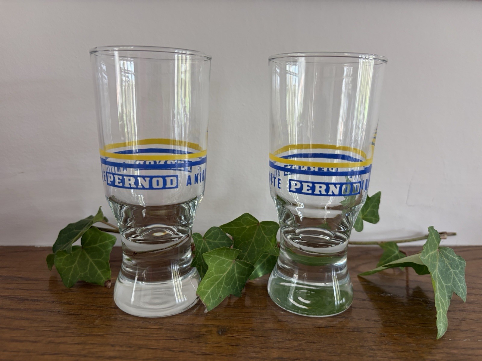 2 x Vintage French Pernod Anisette Glasses Aperetif, Liquor, Breweriana EXC