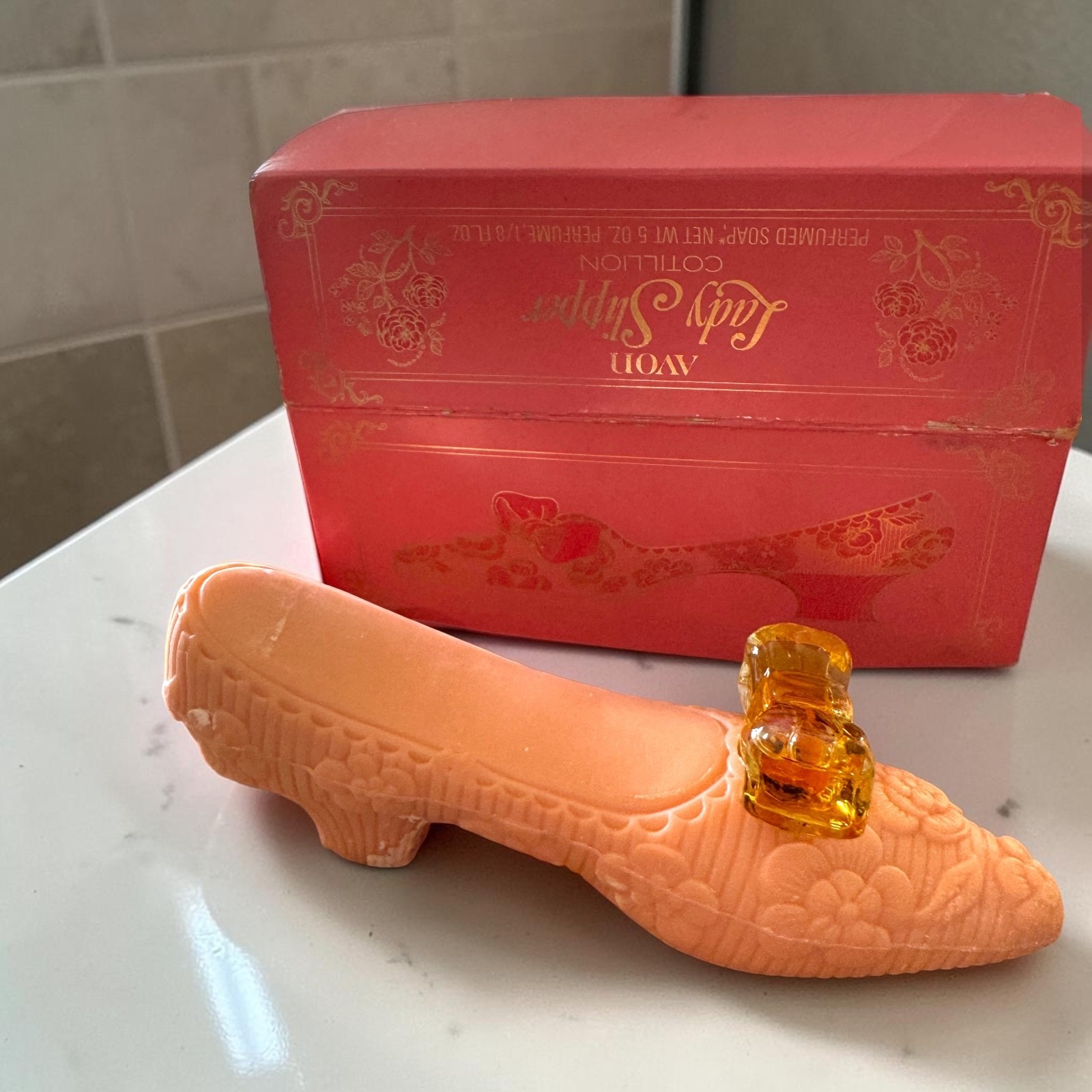 Vintage Avon Lady Slipper Perfume Bottle in Original Box Vintage Avon Lady Slipper Perfume Bottle in Original Box