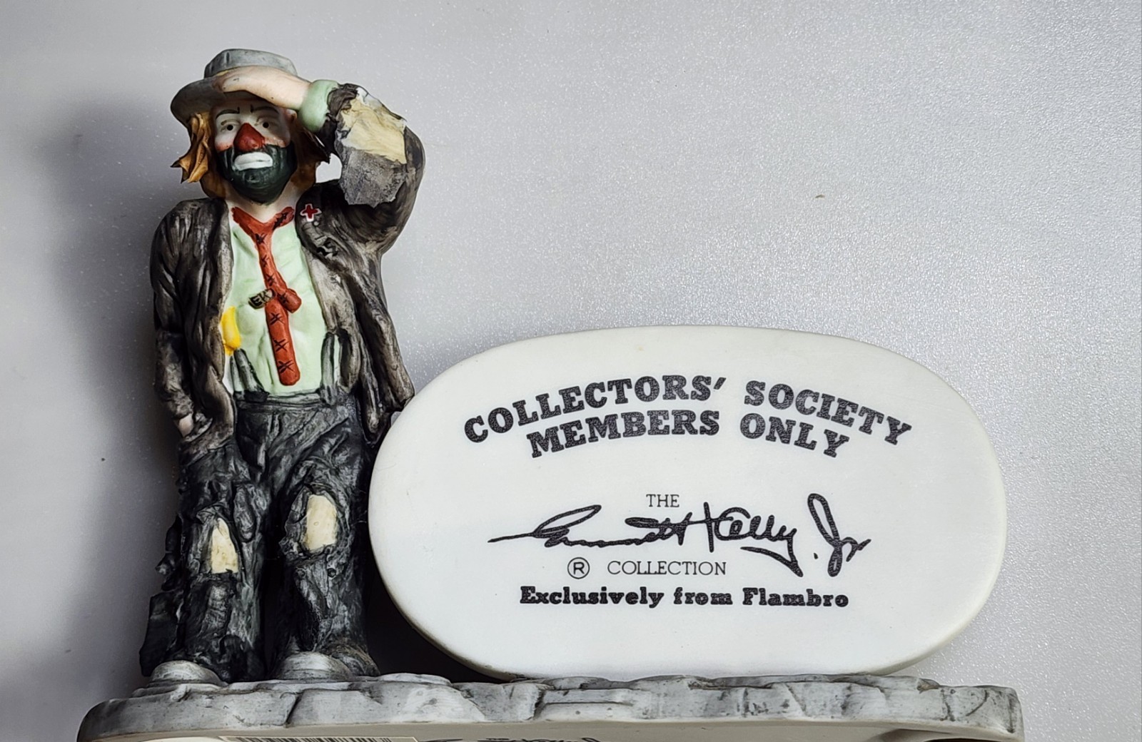 Flambro Collectors Society Member Only Clown Figurine Emmett Kelly Jr Collection