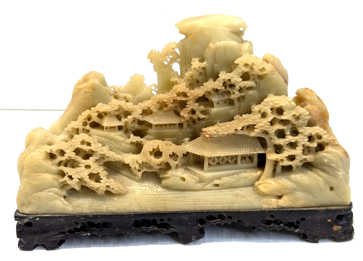 Vintage Chinese Asian Hand Carved Soapstone Sculpture Scenic Intricate 4.25x7