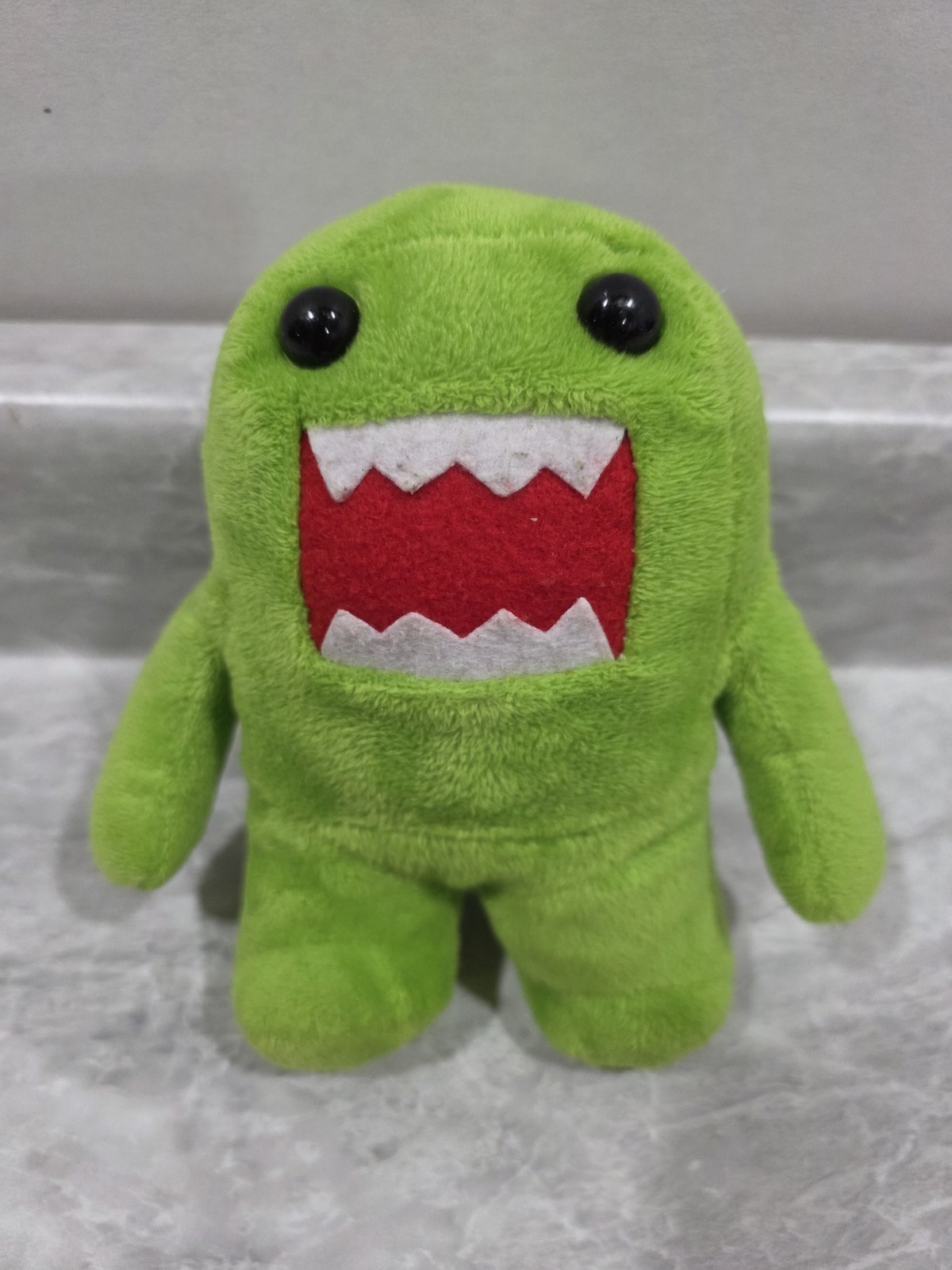 Domo-Kun 9” Plush Lime Green Monster Variant-2013 Batch#6094-Japan Collectible Domo-Kun 9” Plush Lime Green Monster Variant-2013 Batch#6094-Japan Collectible