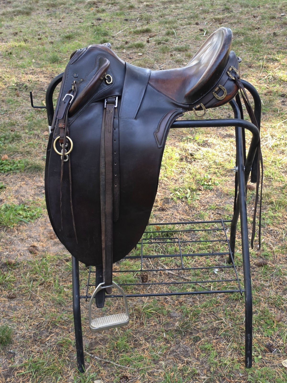 Vintage High Quality Australian Stock Saddle