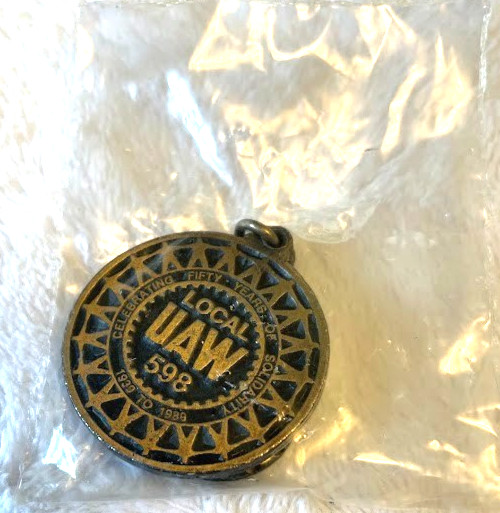 NEW Vintage 50 Years of the UAW United Auto Workers 1939-1989 Local 598 Keychain
