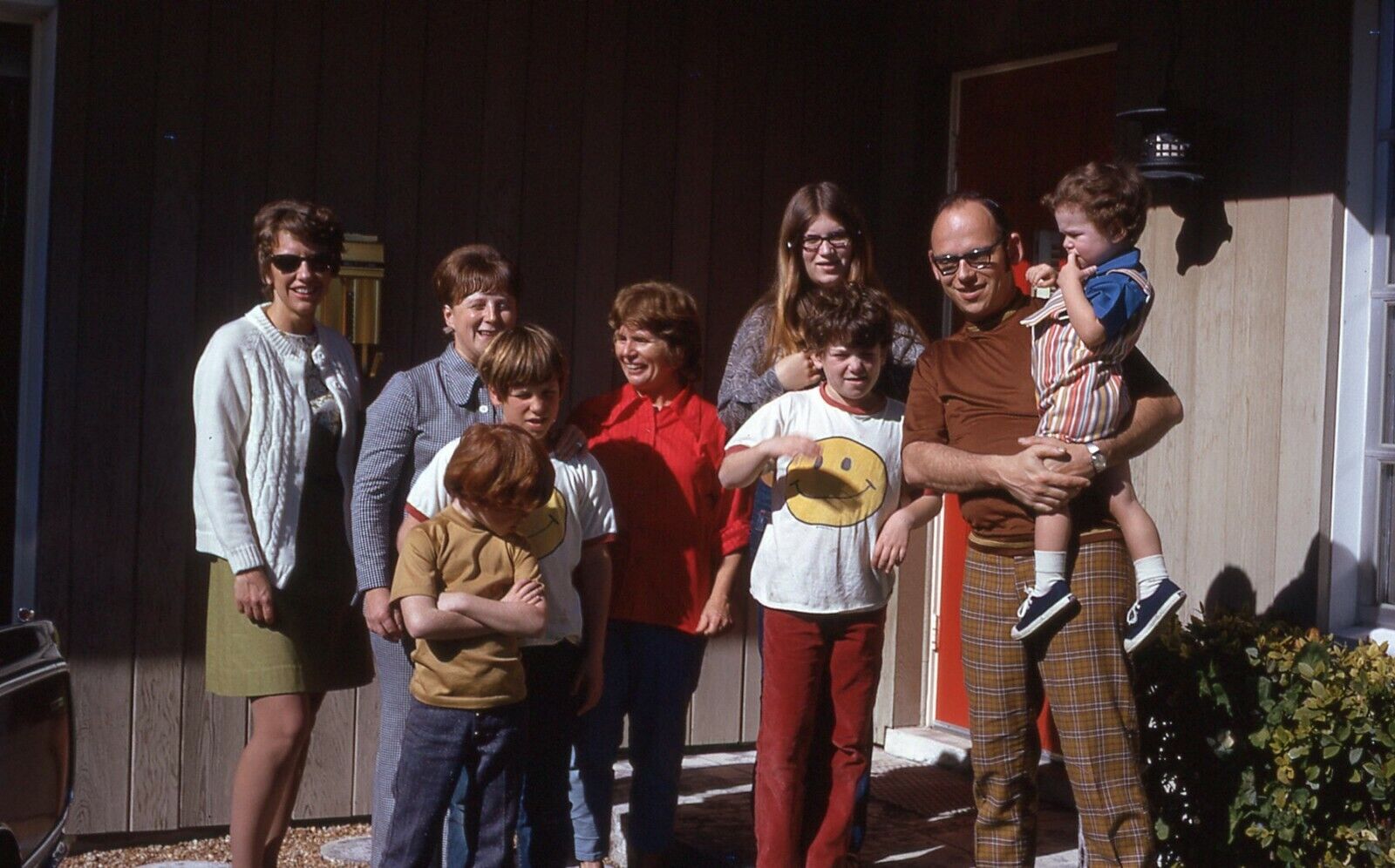 1972 Groovy Family Portrait 70s Vintage 35mm Kodachrome Slide