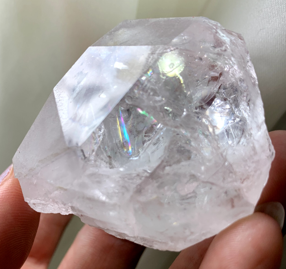 GORGEOUS VERY RARE LARGE MORGANITE AAA GRADE LIGHT FILLED TERMINATED CRYSTAL GORGEOUS VERY RARE LARGE MORGANITE AAA GRADE LIGHT FILLED TERMINATED CRYSTAL