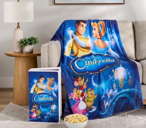 Cinderella Disney Classic VHS Boxed Silk Touch Throw Blanket 50\