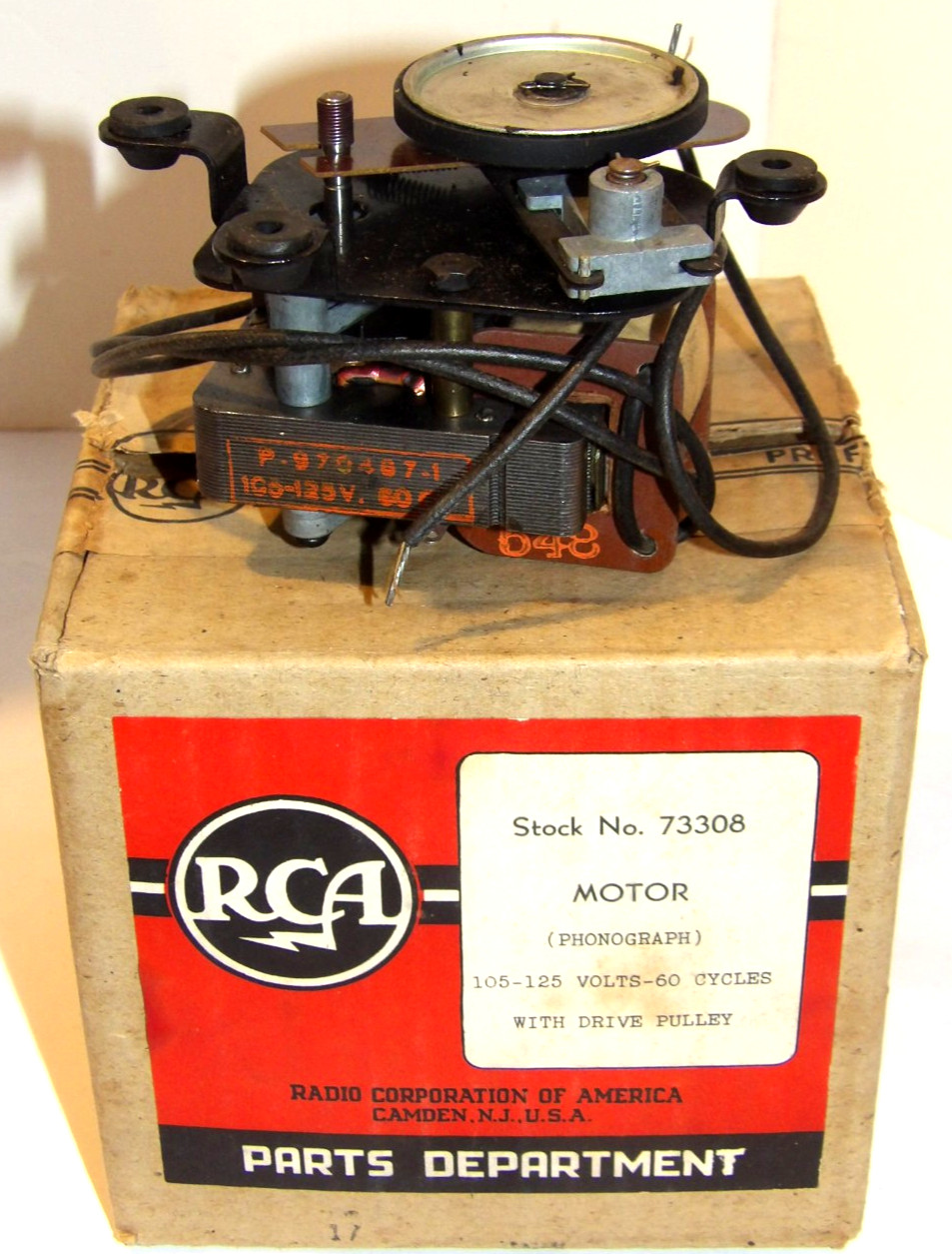 VINTAGE 1947 UNUSED RCA PHONOGRAPH MOTOR RCA P-970487 45 RPM NOS W/BOX USA