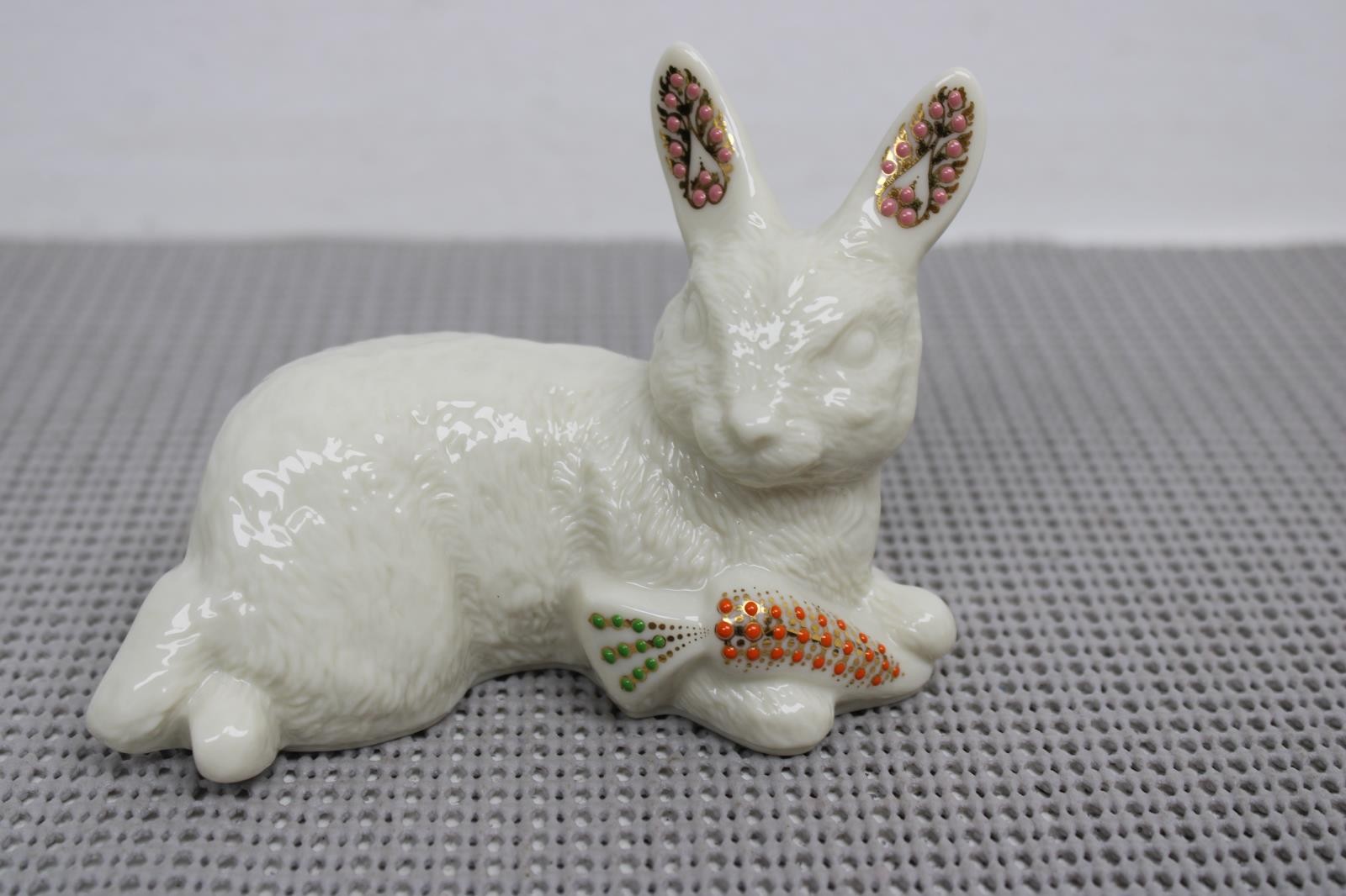 Vintage 1996 Lenox Ceramic China Jewels Collection Bunny Rabbit & Carrot - 4.5\
