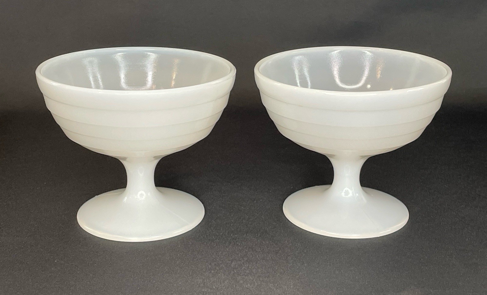 2 Vtg HAZEL ATLAS Moderntone Platonite White Sherbet/Dessert/Champagne Glasses