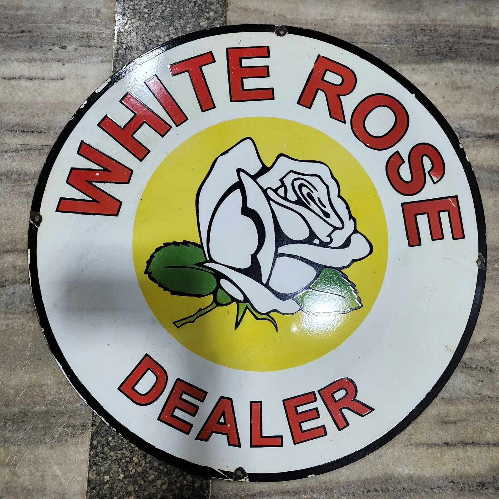 WHITE ROSE DEALER PORCELAIN ENAMEL SIGN 30 INCHES ROUND