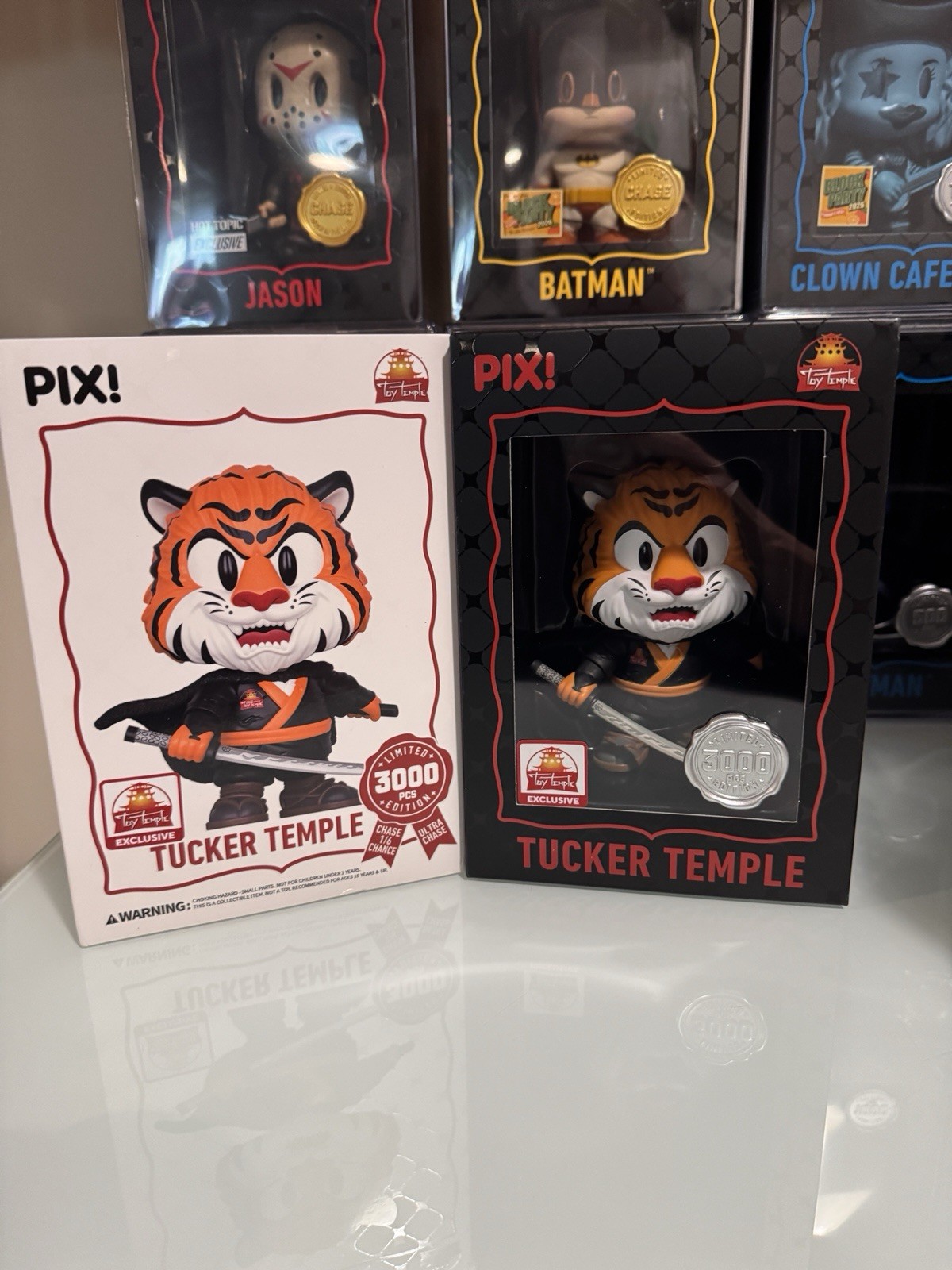 Thrilljoy PIXI Tucker Temple Vinyl Figure Toy Temple Exclusive LE 3000 hero