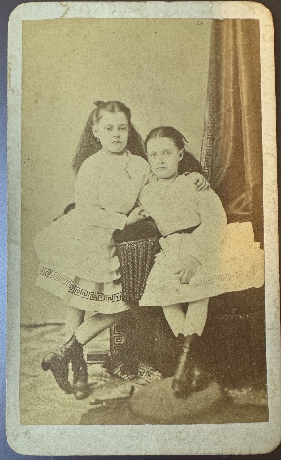 Antique CDV Photo 2 Cute Sassy Young Girls Sisters Maybe Twins