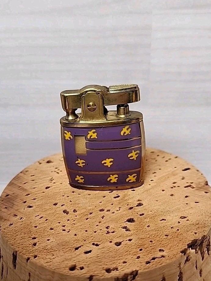 Vintage Betson\'s Original Enamel & Gold Tone Lighter Japan Untested Collectible 