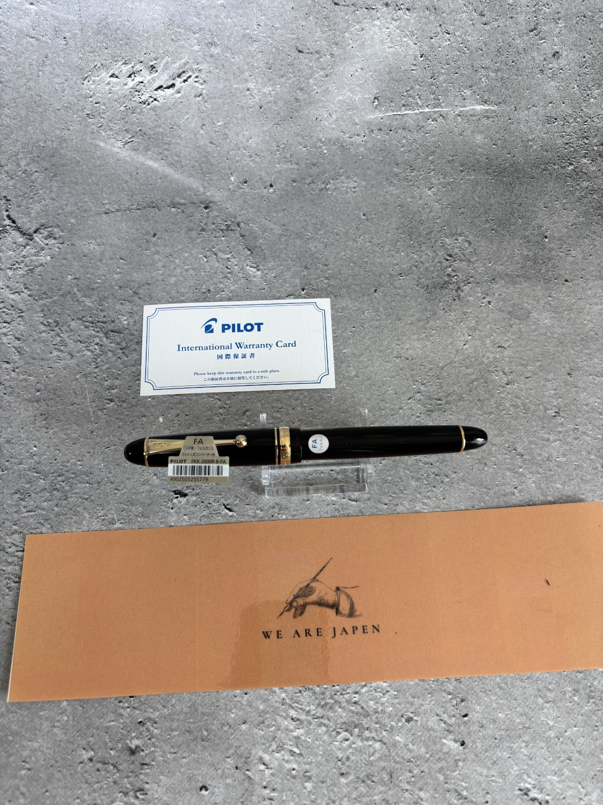 Pilot Namiki Custom 742 Fountain Pen Black FALCON FA Nib FKK-2000R-B-FA