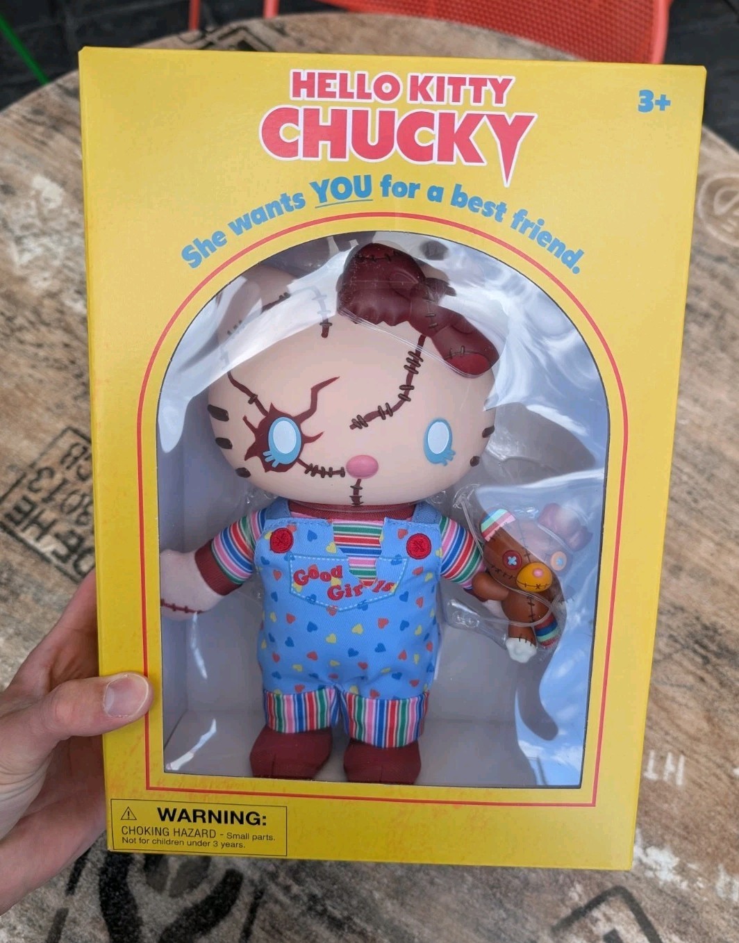 HHN Hello Kitty Chucky Large Vinyl/Plush Doll W/Box & Teddy Articulating Limbs HHN Hello Kitty Chucky Large Vinyl/Plush Doll W/Box & Teddy Articulating Limbs