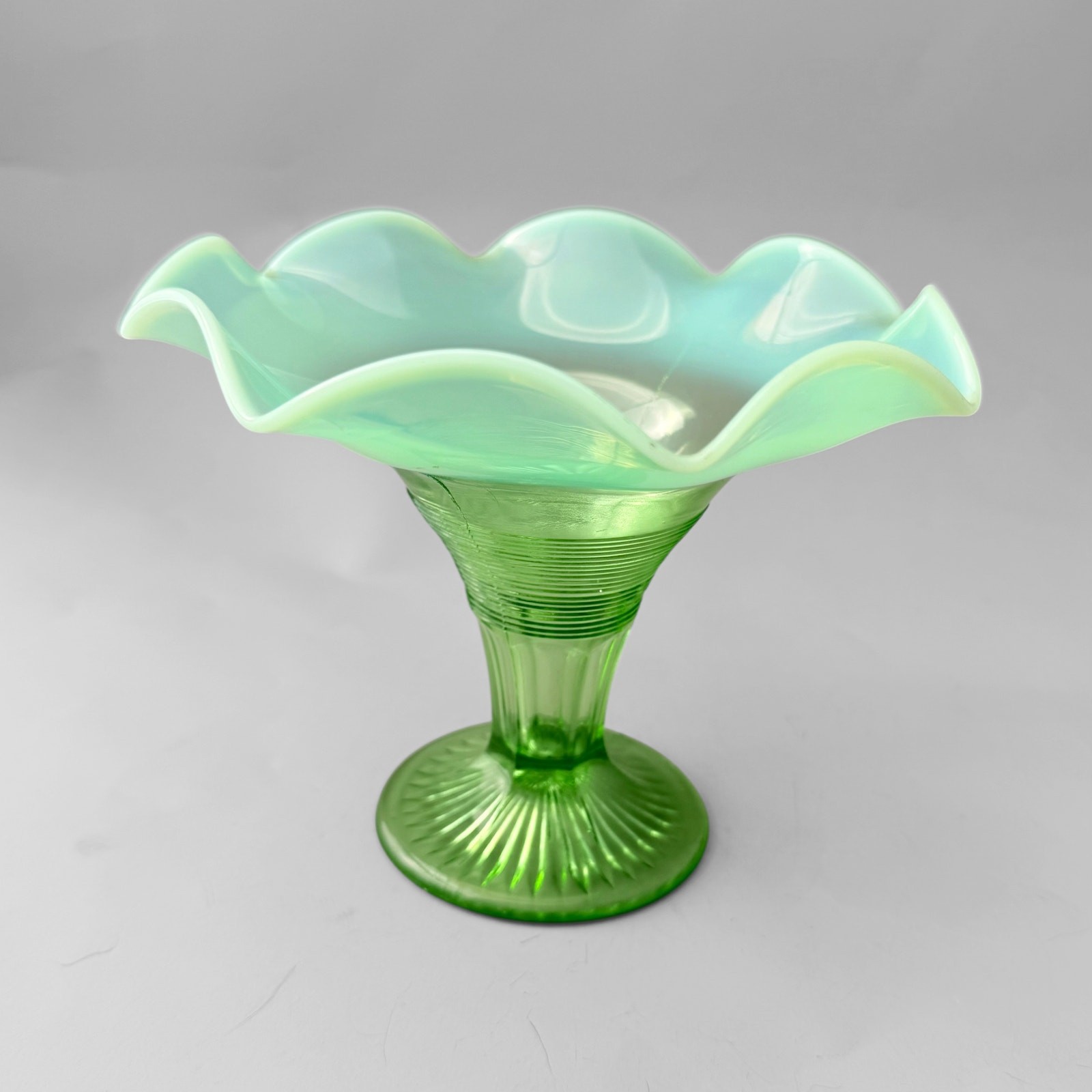 VTG Northwood Glass Green Opalescent Roulette Vase Ruffled Edge 60s Candy Dish