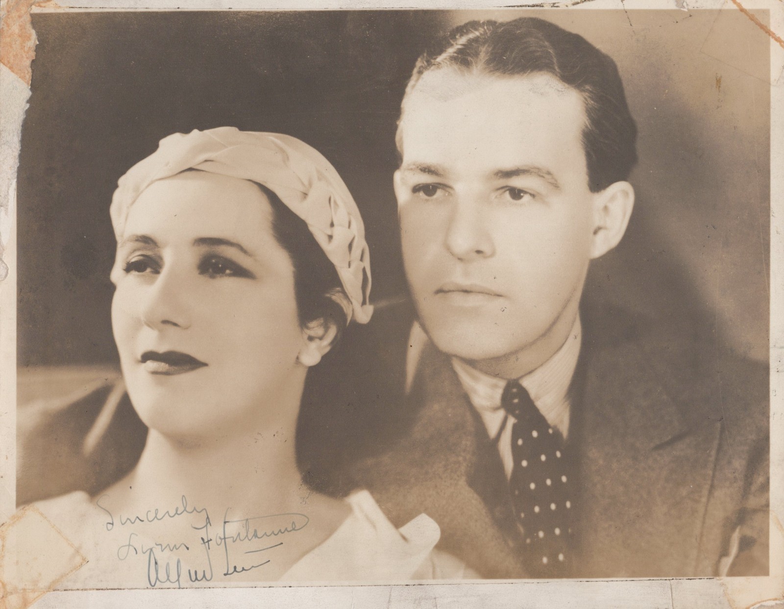 Alfred Lunt (d1977) & Lynn Fontanne (d1983)-Vintage Signed AUTOGRAPH 8x10 Photo