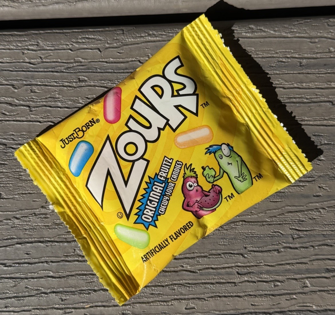 Vintage JUST BORN ZOURS Original Fruitz Chewy Sour Candy PACKAGE - Unopened NOS
