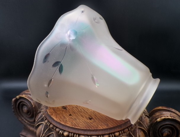 Art Deco Imperial NUART #535 Etched Light Lamp Shade | Iridescent Pearl 1920s