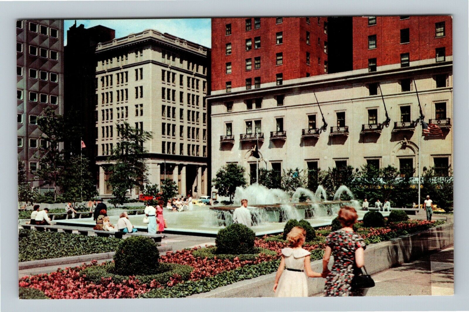 Pittsburgh PA, Mellon Square, Pennsylvania c1969 Vintage Postcard