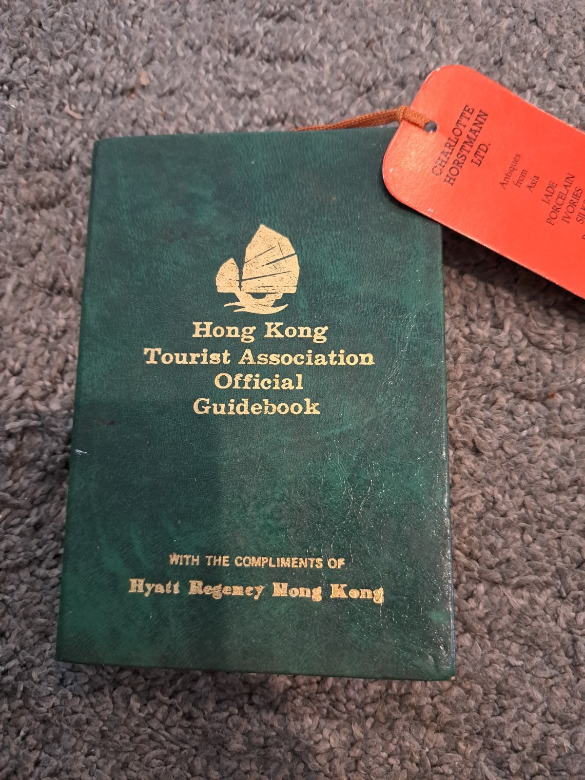 Vintage AOA Hong Kong Tourist Association Official Guidebook