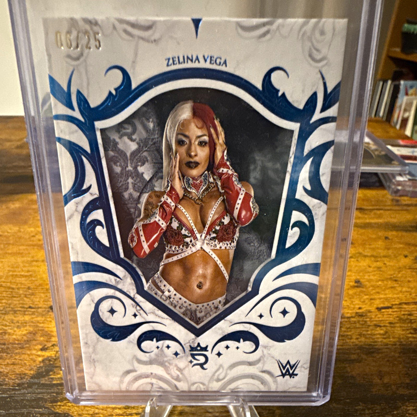 Topps 2025 WWE Royalty Zelina Vega /25 Topps 2025 WWE Royalty Zelina Vega /25