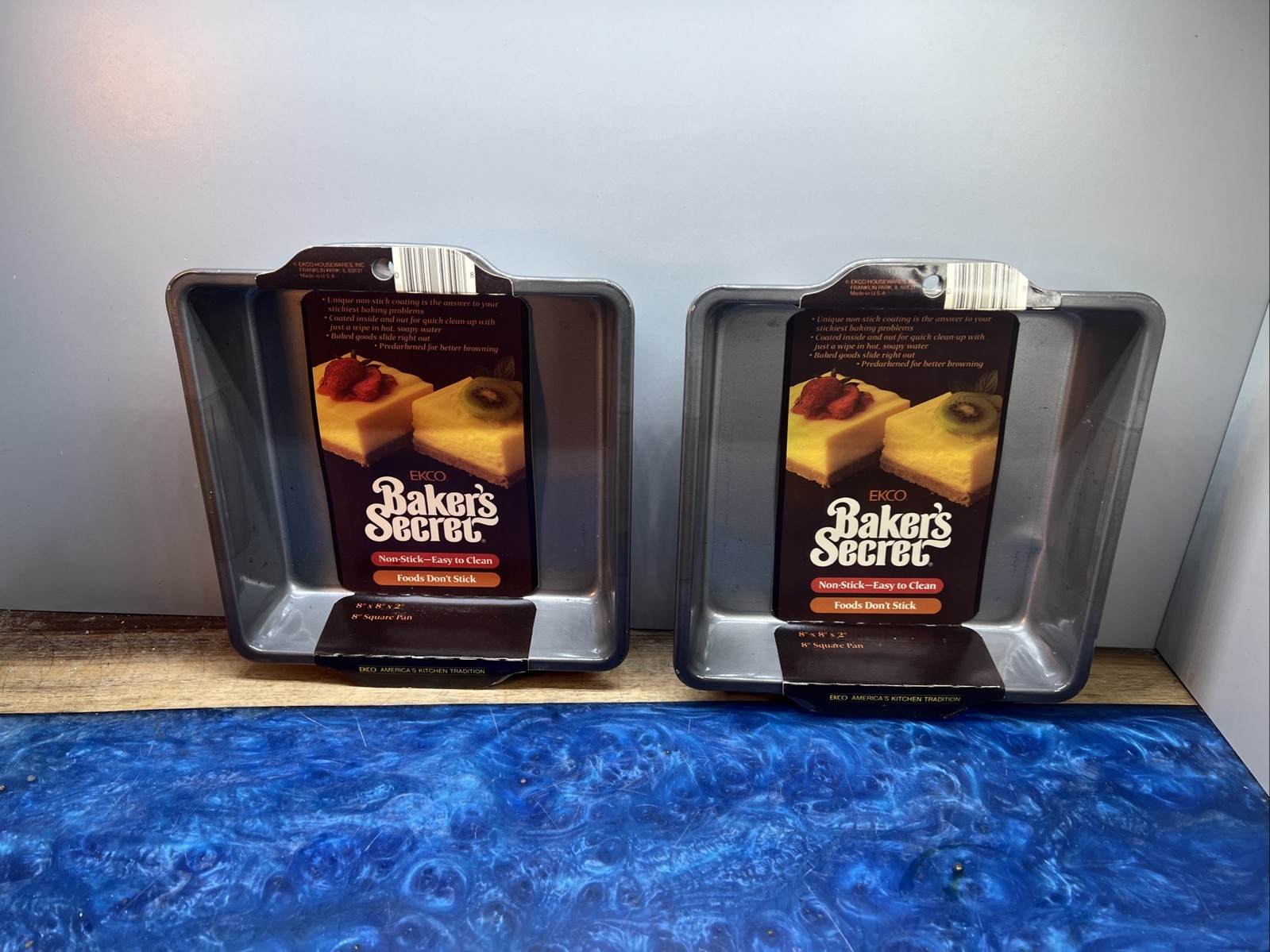 Vintage Kitchen EKCO Bakers Secret Brownie Square Pan 8x8x2 NOS Lot Of 2