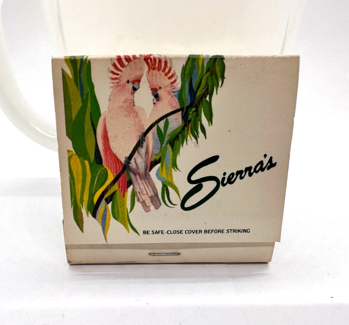 VTG Sierra\'s Canoga Park, San Fernando, CA Unstruck Matchbook