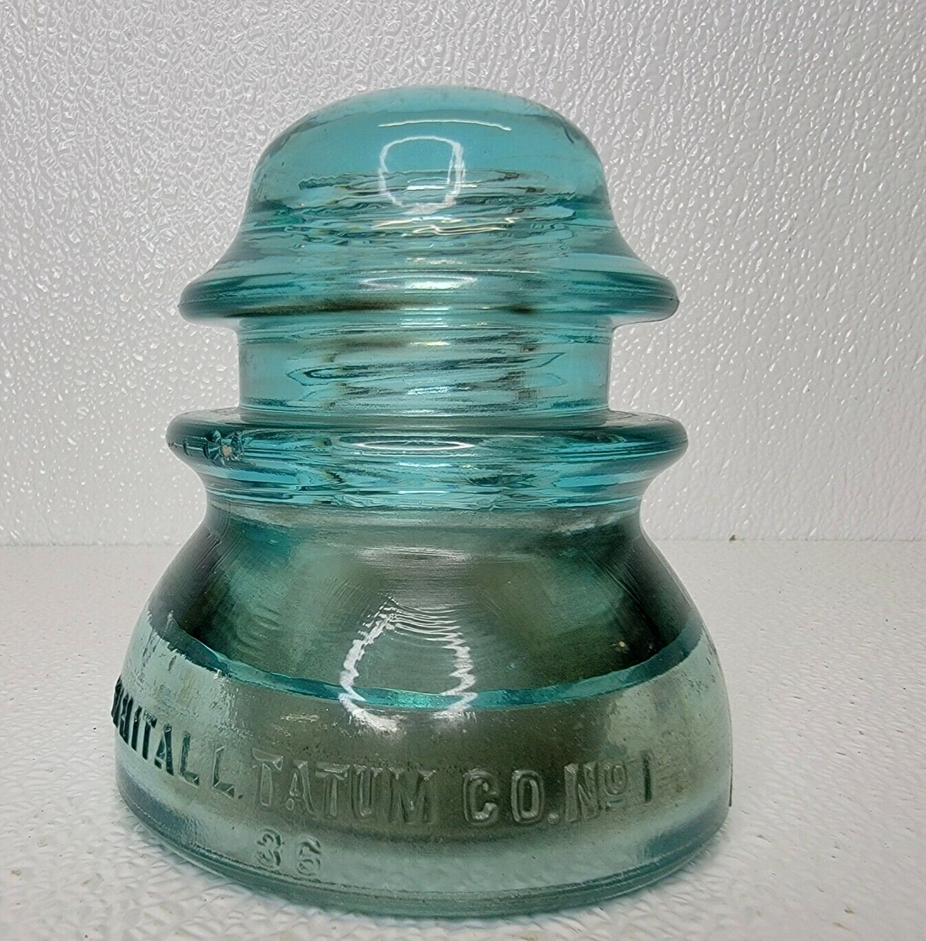Vtg Whitall Tatum Gass Insulator Aqua Blue Green No 1 Collectible USA (CHIPPED)
