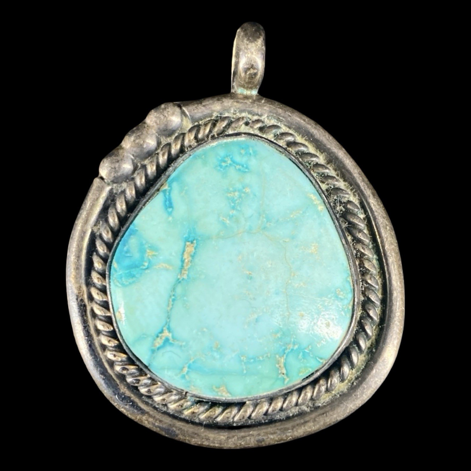 Handcrafted Native American Turquoise Twisted Silver Rope Bezel Pendant 1.25\