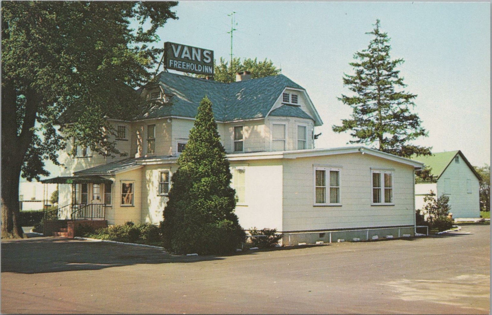 Postcard Van\'s Freehold Inn Freehold NJ 