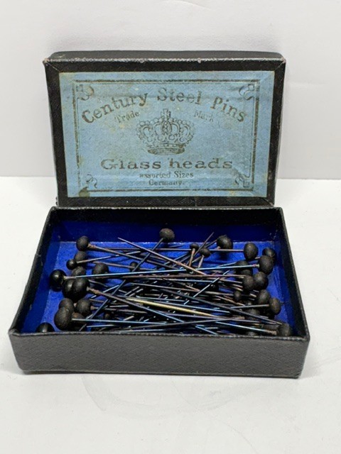 Vintage Victorian German Black Glass Head Mourning Pins Box Memento Mori Curio