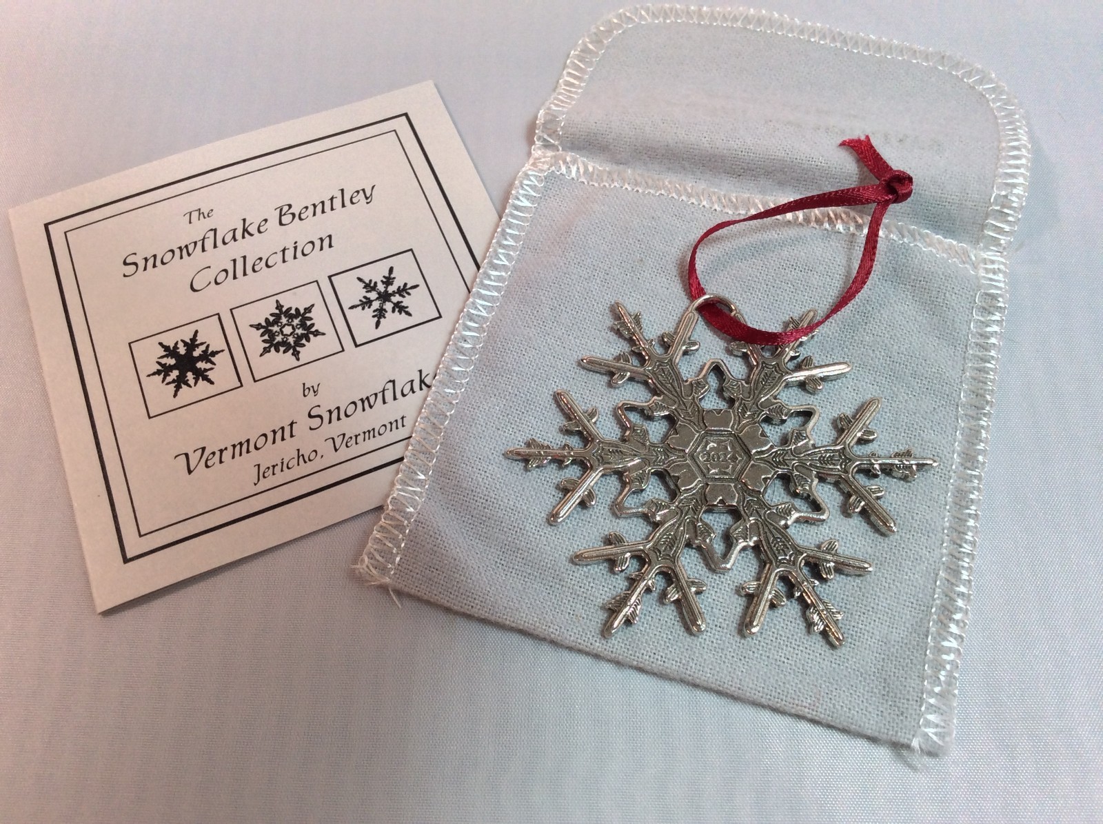 Vintage Vermont Snowflake Pewter ornament Bentley Collection Vintage Vermont Snowflake Pewter ornament Bentley Collection