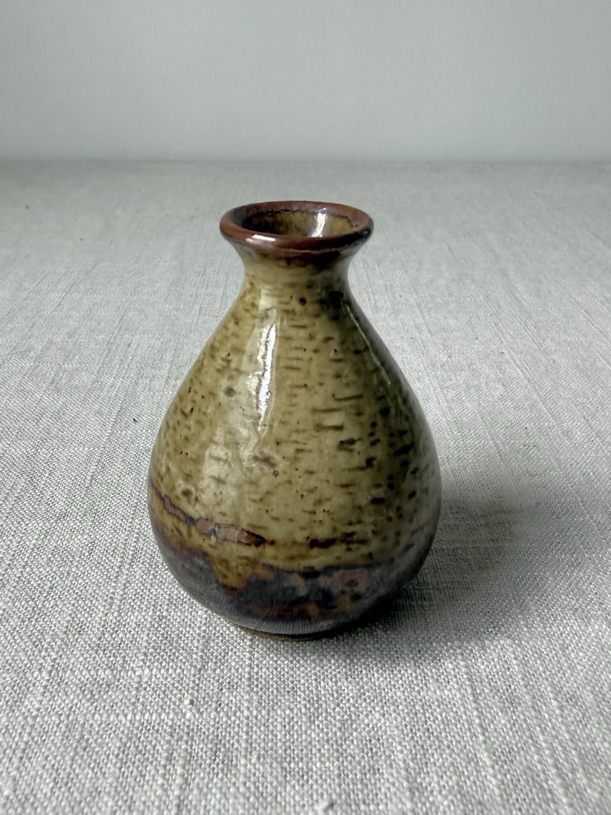 Mid Century Hand Crafted Japanese Otagiri Glazed Ceramic Pottery Vase 3.5”