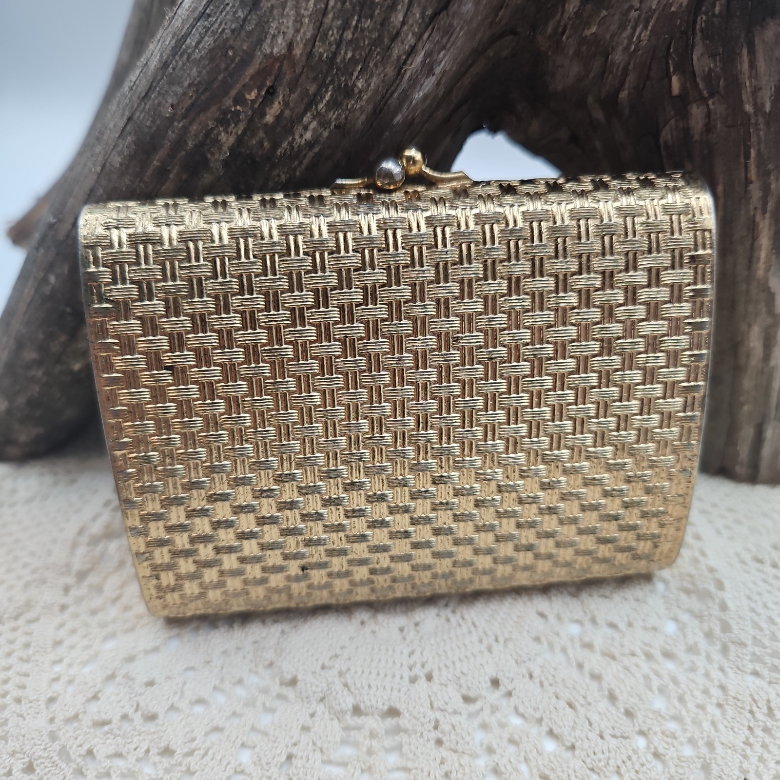 Vintage Napier Gold Tone Basket Weave Cigarette Case MCM Signed **Read Vintage Napier Gold Tone Basket Weave Cigarette Case MCM Signed **Read