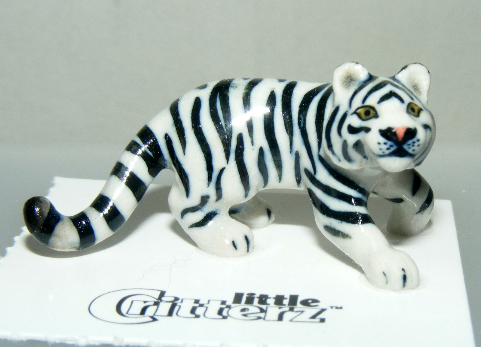 Little Critterz Miniature Porcelain Animal Figure White Tiger \