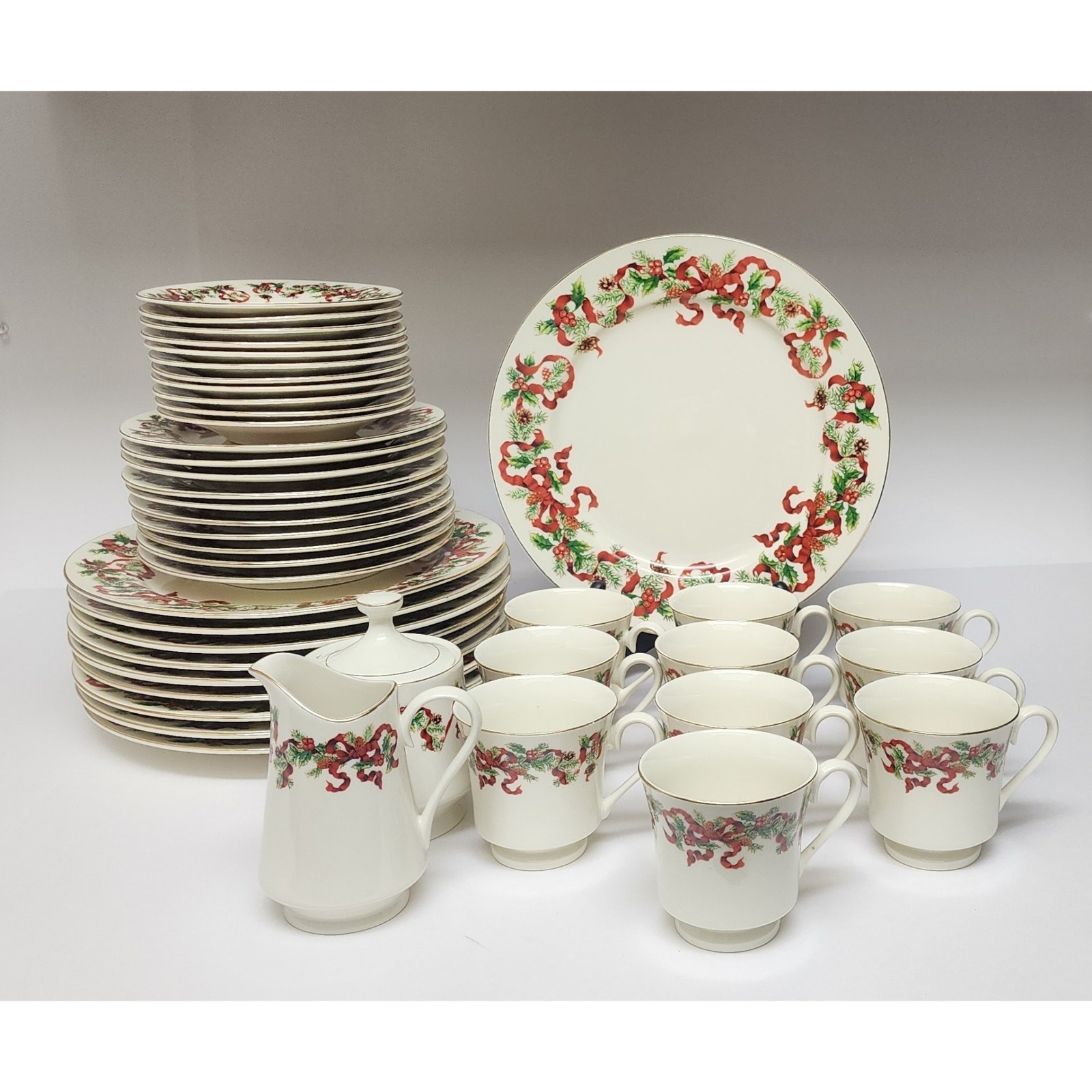 Christmas Ribbon By World Bazaars Vintage 42 PC Porcelain Dinnerware Dish Set