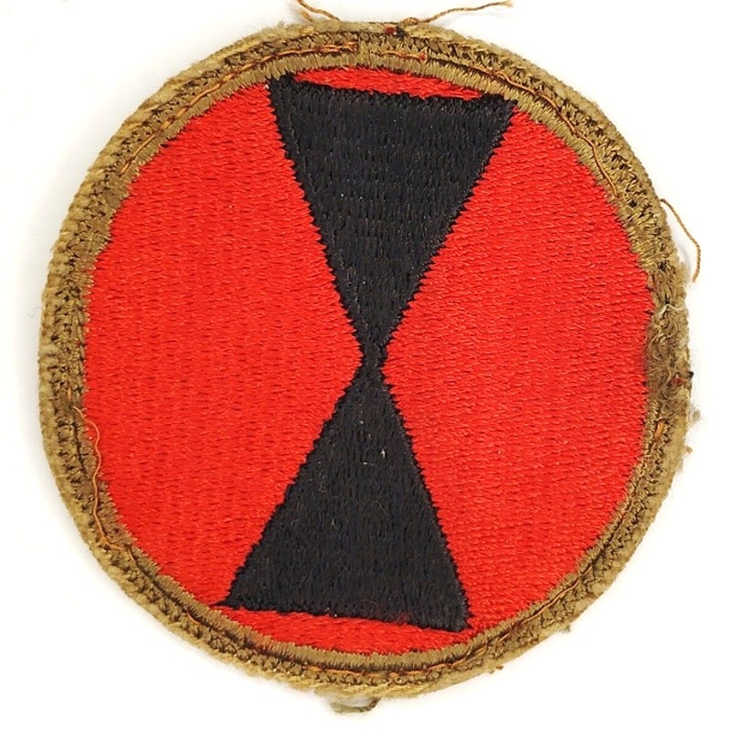 US Army 7th Infantry Division WWII Hourglass Patch – Vintage Cut Edge 2‑1/2