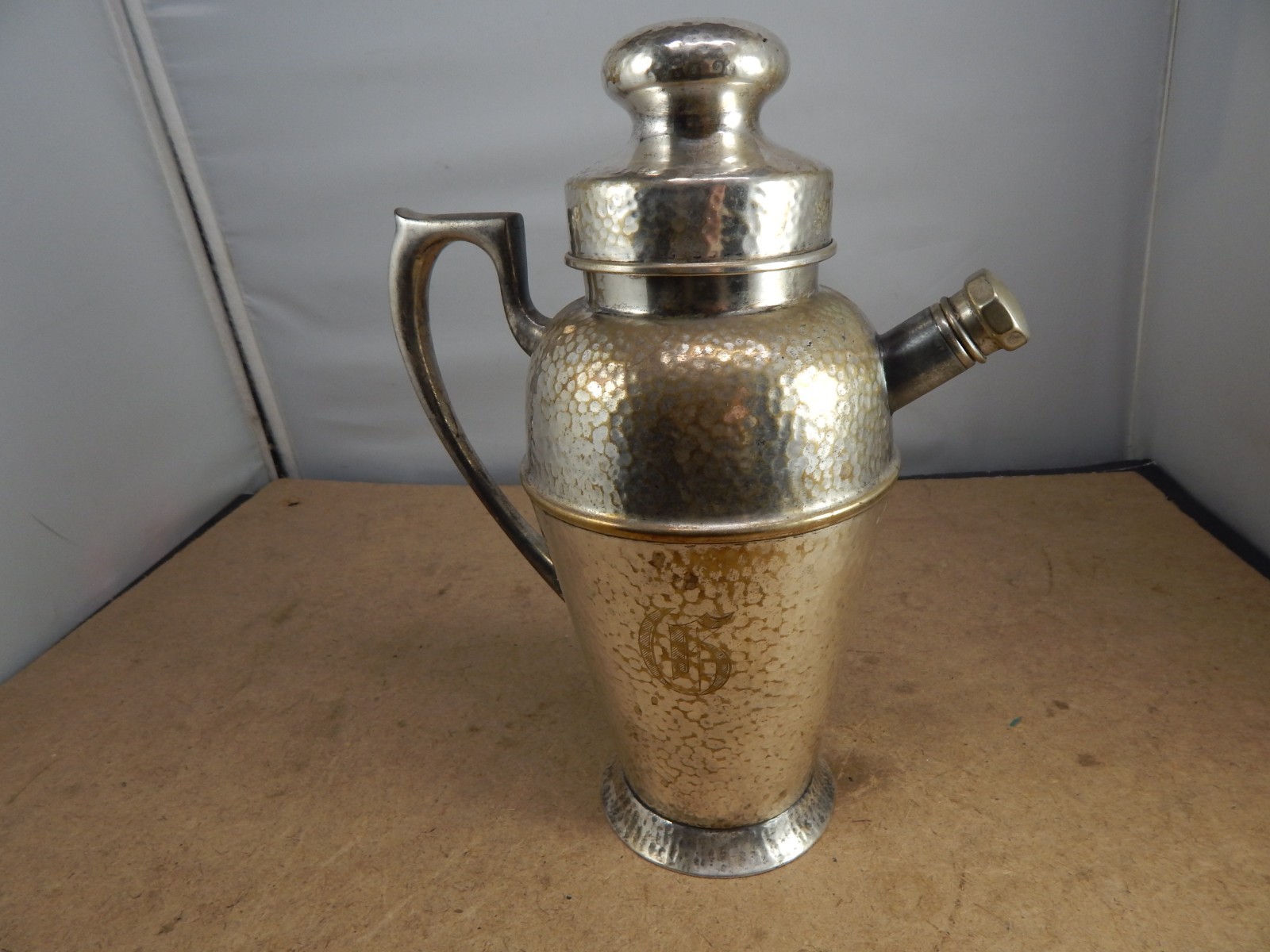 vintage 1920's Apollo Silver plated COCKTAIL SHAKER