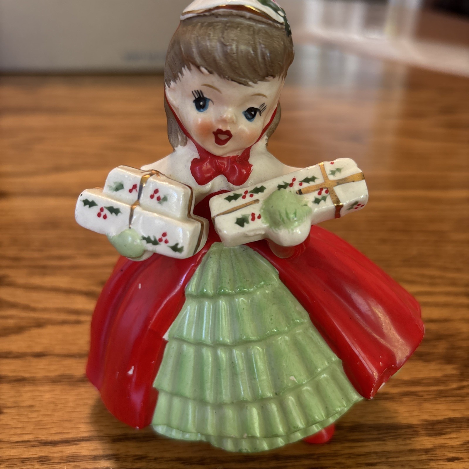 Vintage Mid Century Napco Christmas Shopper Girl W/ Presents Planter 1956