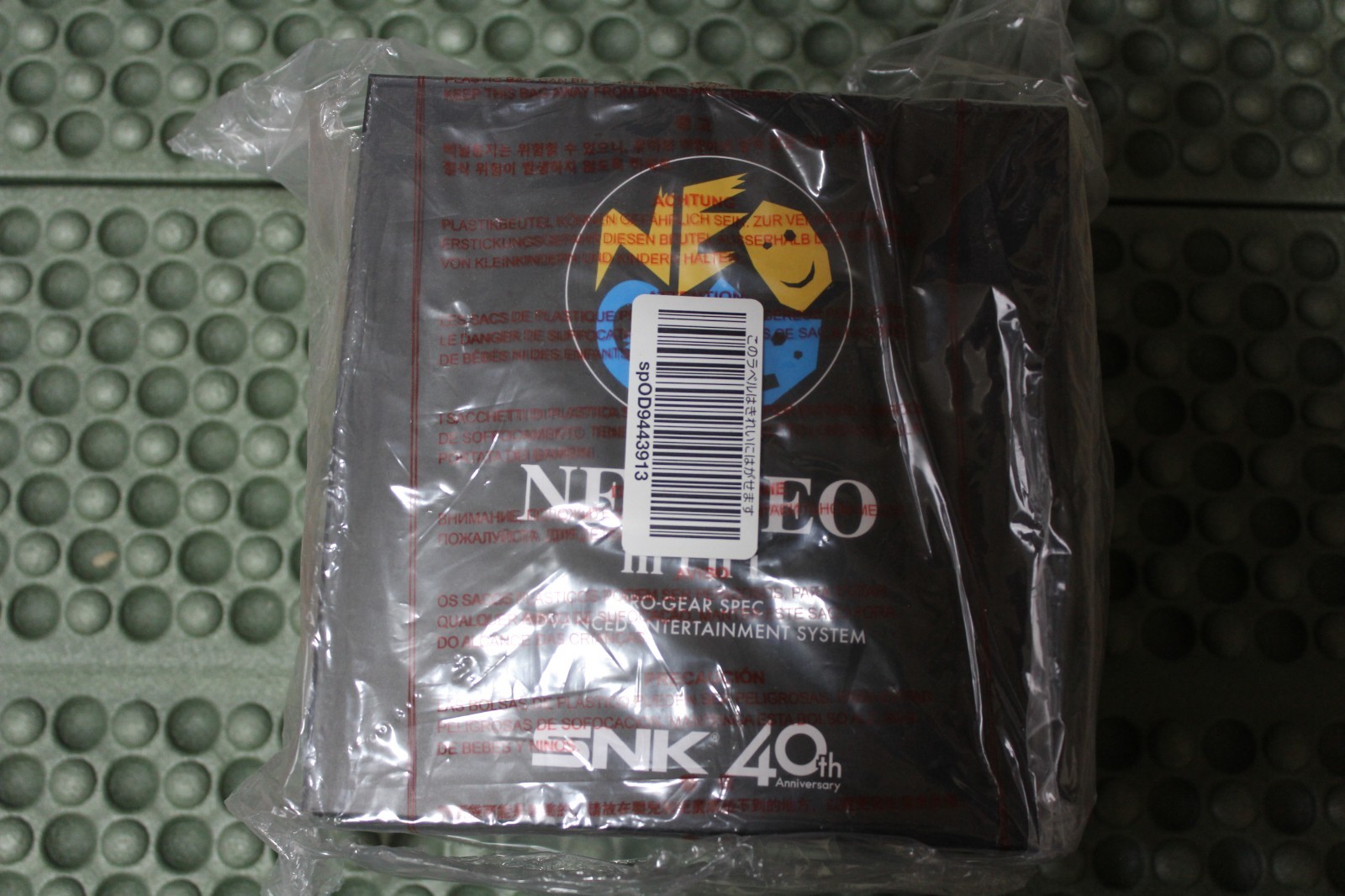 SNK NEO GEO Mini console Classic 40th Anniversary Arcade Boxed 40 Games