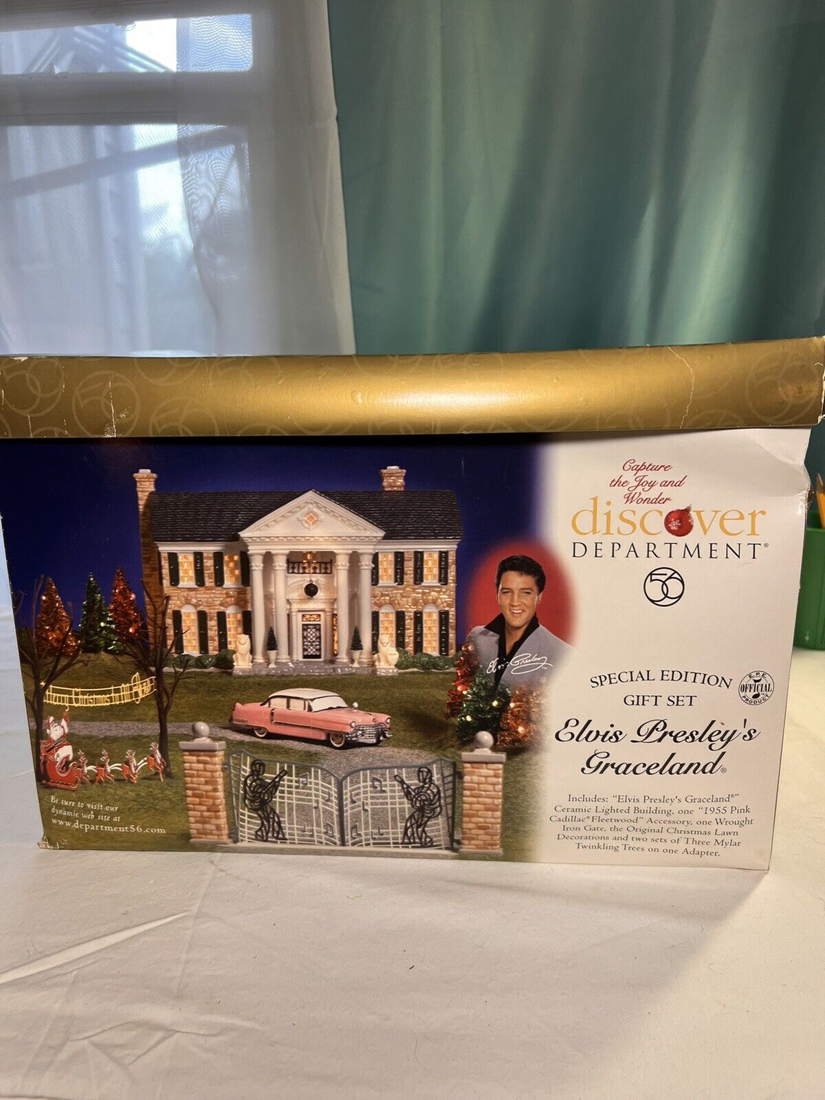 Beautiful Department 56 55041 Elvis Presley's Graceland Special Edition Gift Set