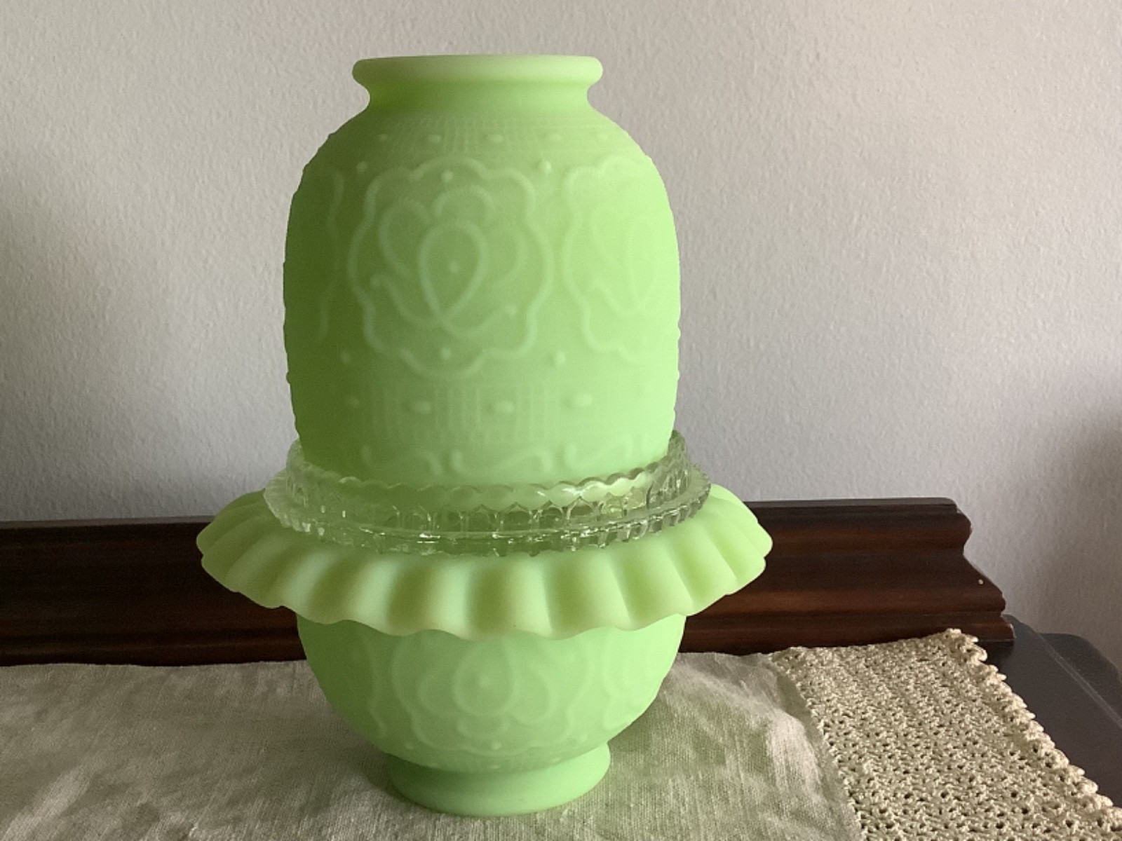 Fenton Persian Medallion Lime Sherbert Satin Uranium GLOW Three Piece Fairy Lamp